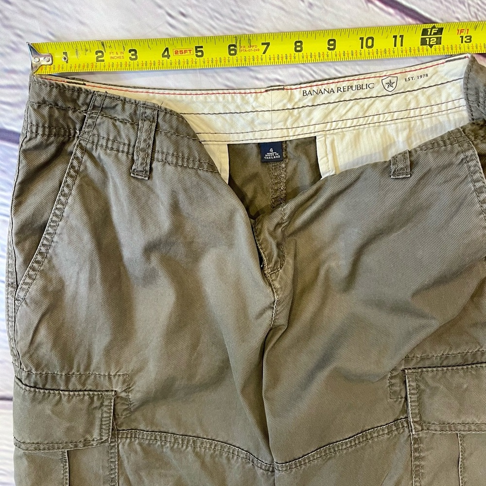 Banana Republic Khaki Cargo Pants